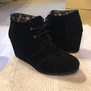 Toms Black Suede Kala Booties